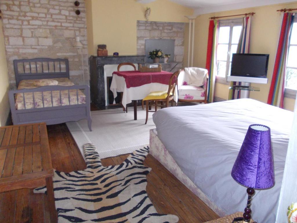 B&B Maison Gaudin Cognac Zimmer foto